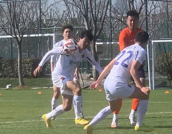 国模冰冰150p